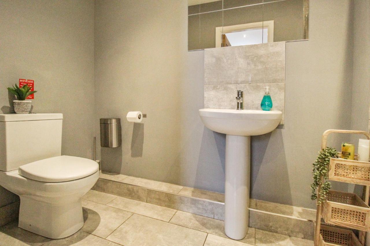 Sleek & Stylish Apartment In The Heart Of The City Nottingham Buitenkant foto